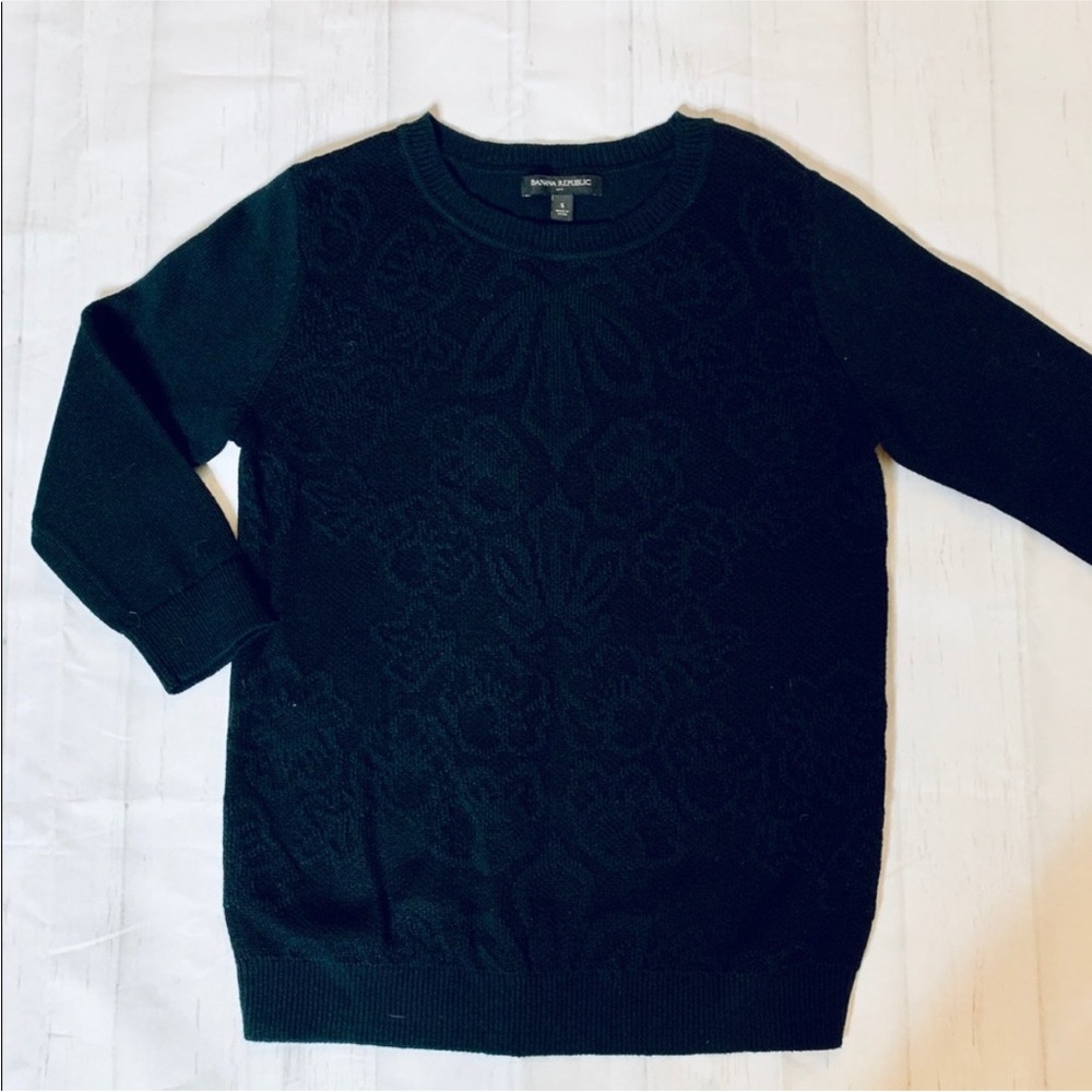 Banana Republic Black Detail Knit Sweater